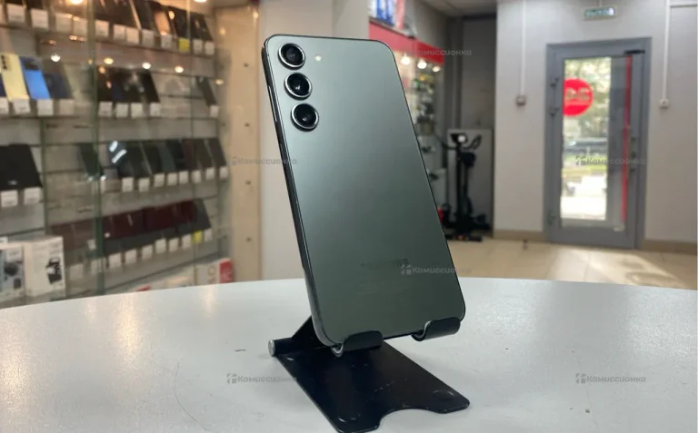 Samsung Galaxy S23 8/128 ГБ