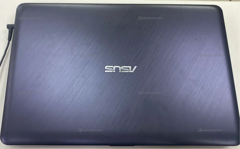Ноутбук  Asus Vivobook 15 X540UBR