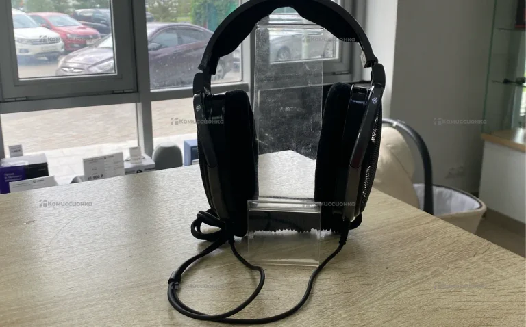Наушники SENNHEISER 650