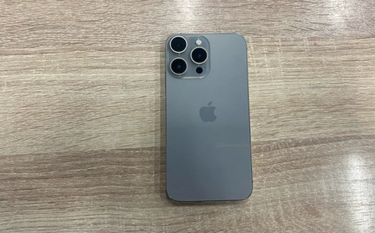 Apple iPhone XR 3/256 ГБ