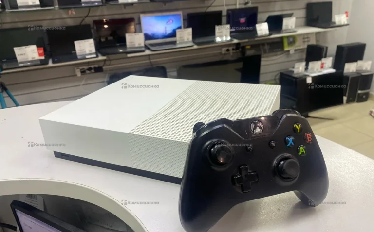 Приставка Xbox One S 500 ГБ