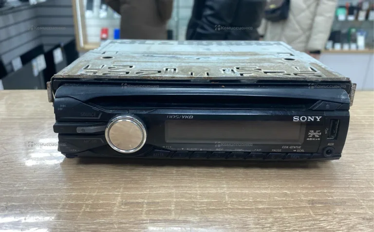 Автомагнитола Sony CDX-GT47UE