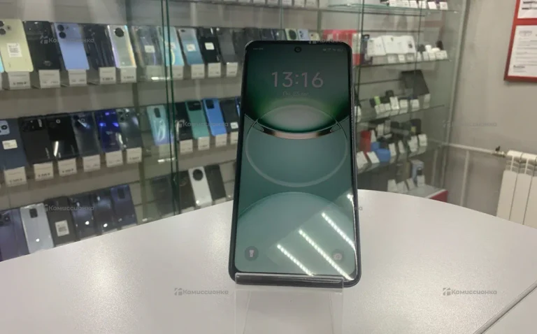 Tecno Spark 30 8/128 ГБ