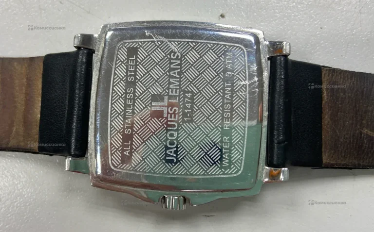 Часы  Jacques lemans 1-1474