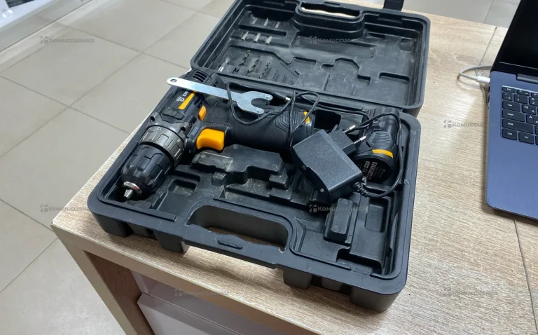 дрель шуруповерт Deko GCD12U3