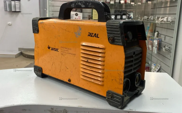 Сварочный аппарат Real ARC200