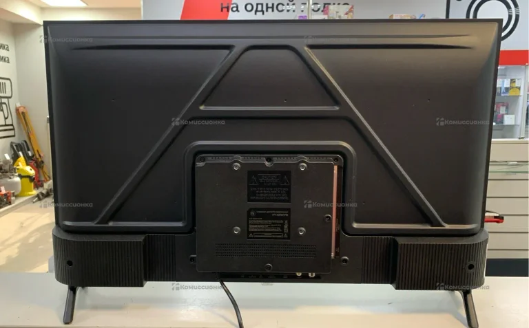 Телевизор HI. HT32H01FB