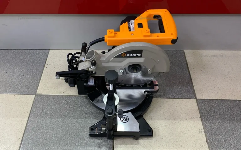 Торцовочная пила ВИХРЬ ПТ-210