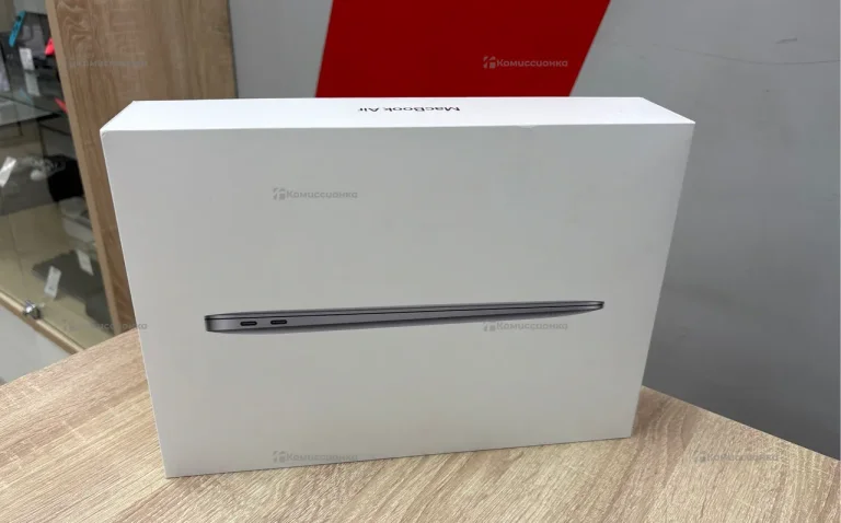 Ноутбук  MacBook Air 13 m1