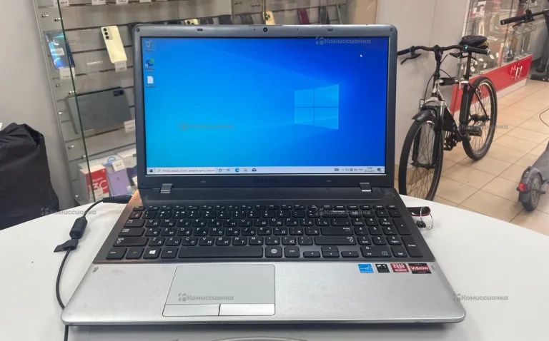 Samsung NP355V5C-A06RU