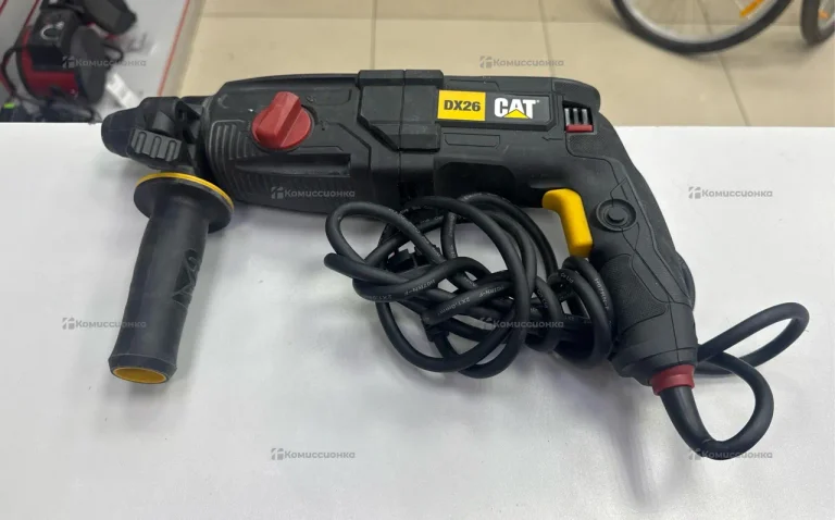 Перфоратор CAT DX26