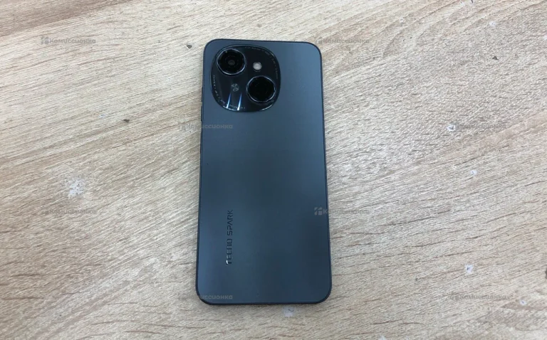 Tecno Spark Go 1 3/64 ГБ