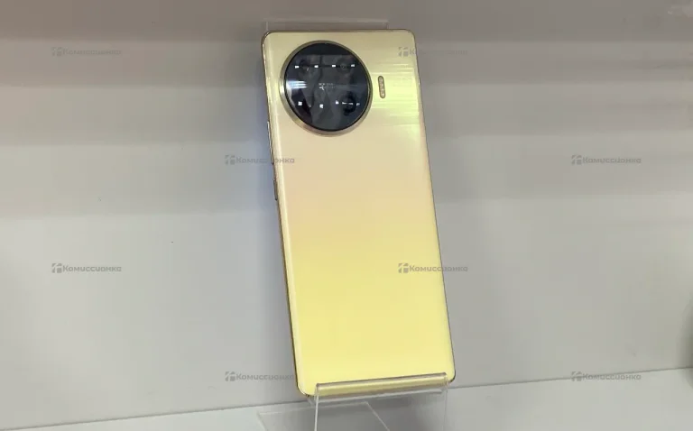 Tecno Spark 20 Pro+ 8/256Gb