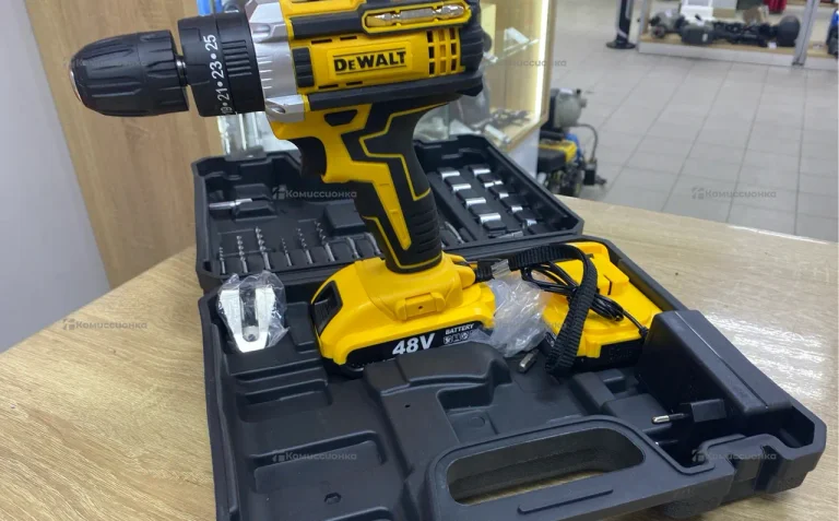 Шуруповерт Dewalt(rep)