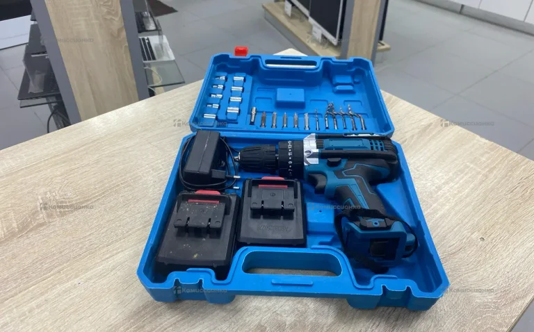 Аккумуляторный шуруповерт Makita реплика