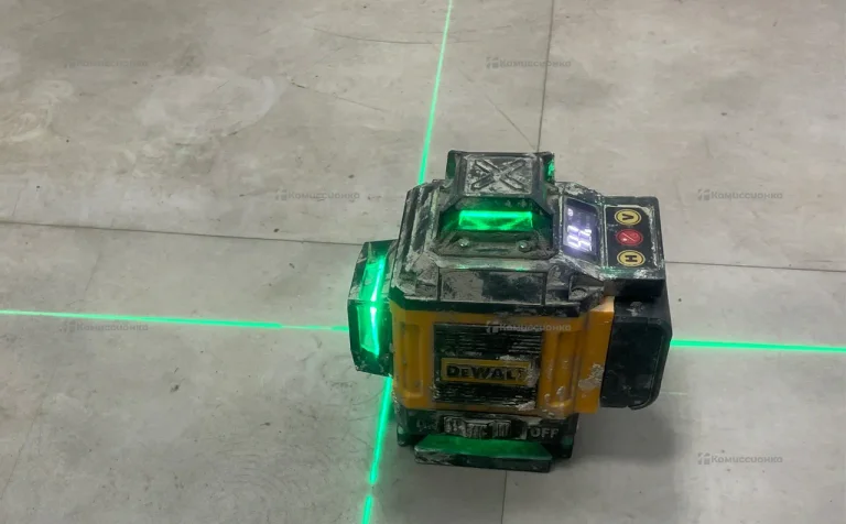 Лазерный Уровень Dewalt ( Реплика )