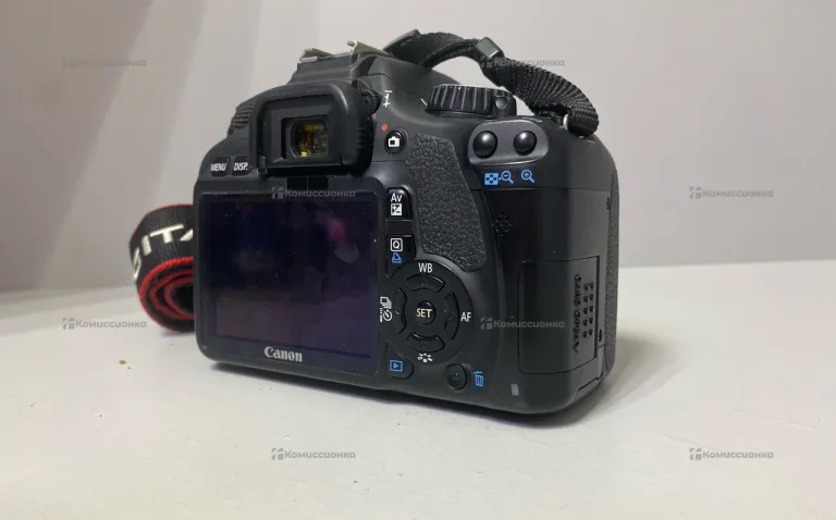 Фотоаппарат canon 550d