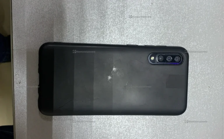 Samsung Galaxy A50 4/64 ГБ