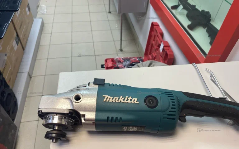УШМ Makita Rep 230