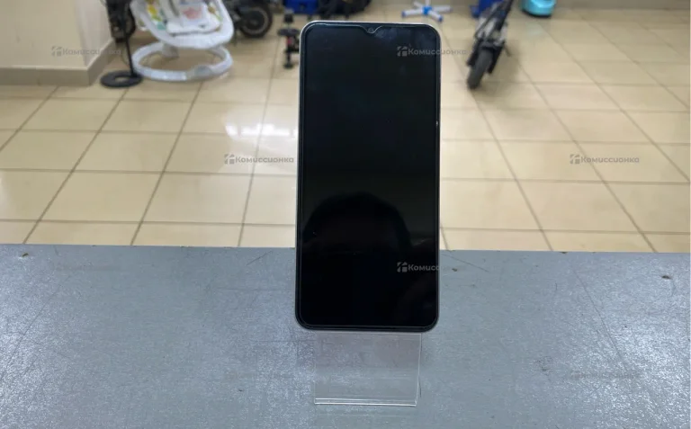 Realme C33 4/128Gb
