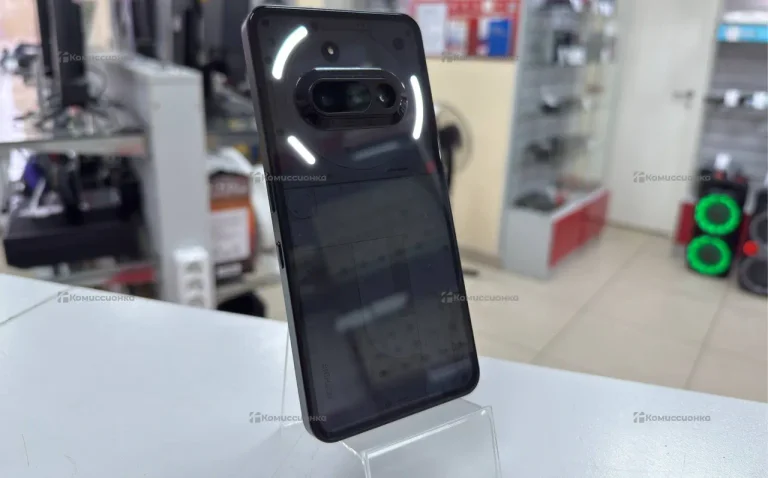 Nothing Phone (3a) 8/128 ГБ
