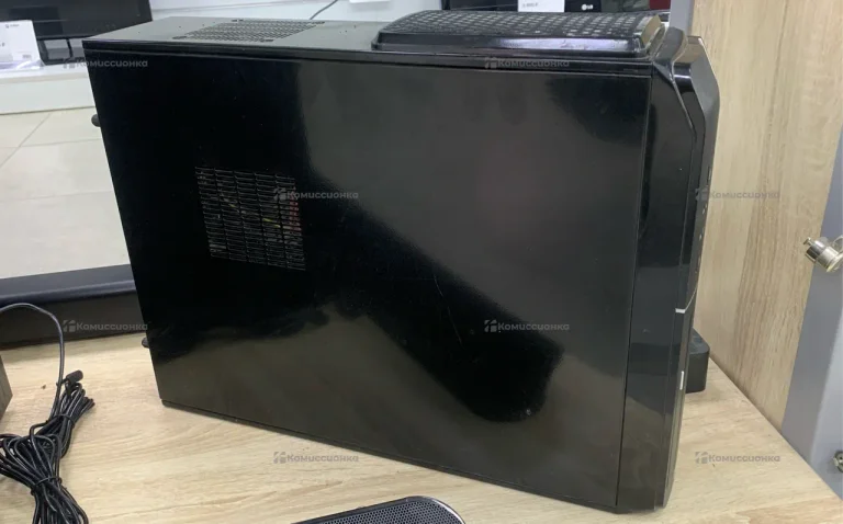 Системный блок  DEXP