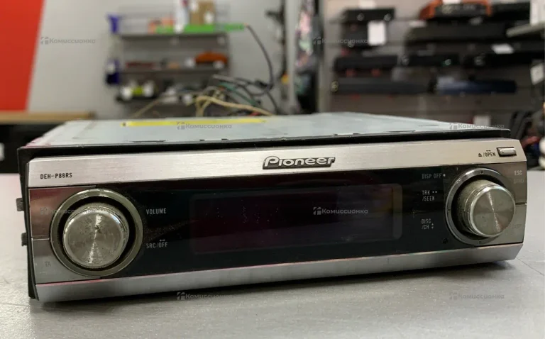 Автомагнитола  Pioneer Deh-P88RS