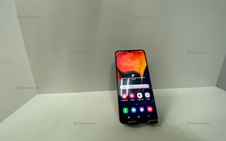 Samsung Galaxy A50 4/64 ГБ
