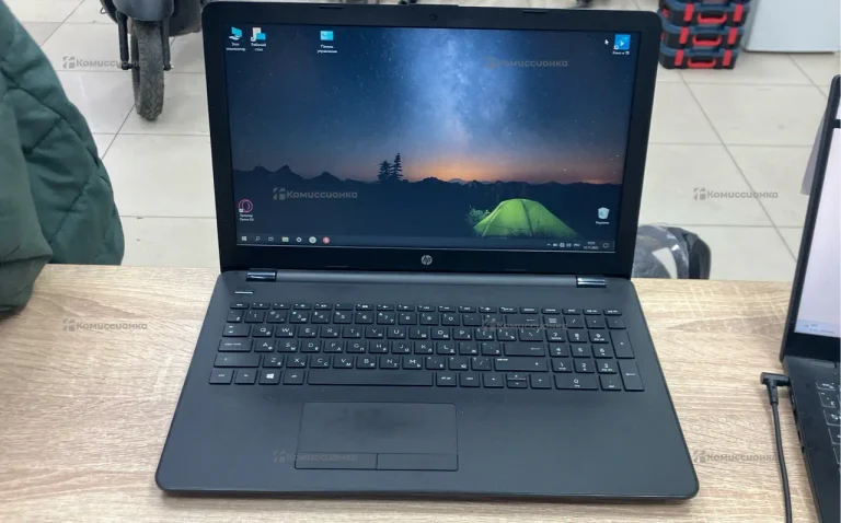 Ноутбук  HP Laptop