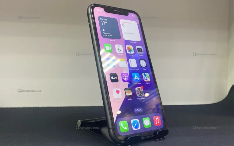 Apple iPhone 11 4/64 ГБ