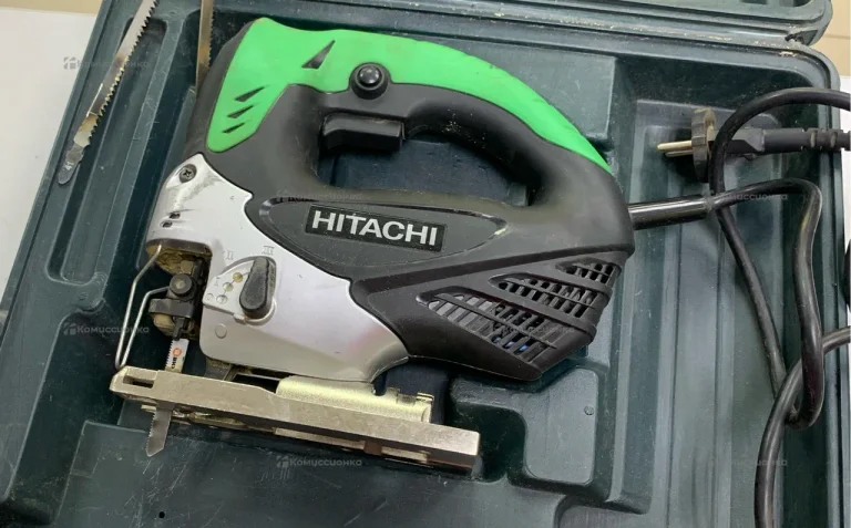 Электролобзик Hitachi CJ90VST