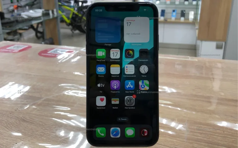 Apple iPhone 11 4/64 ГБ