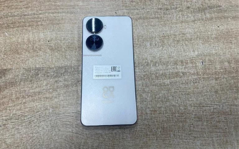 Huawei nova 12 SE 8/256 ГБ