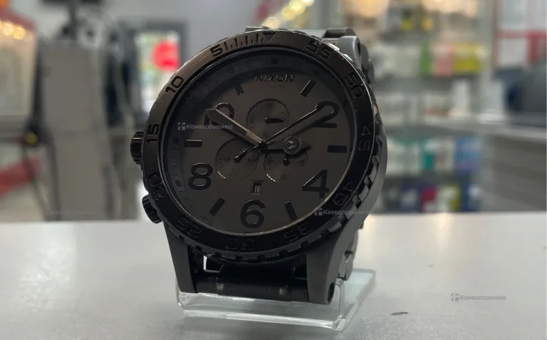 Часы  Nixon The 51-30 Chrono