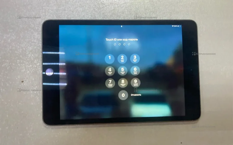 Планшет Apple iPad mini 5 64Gb