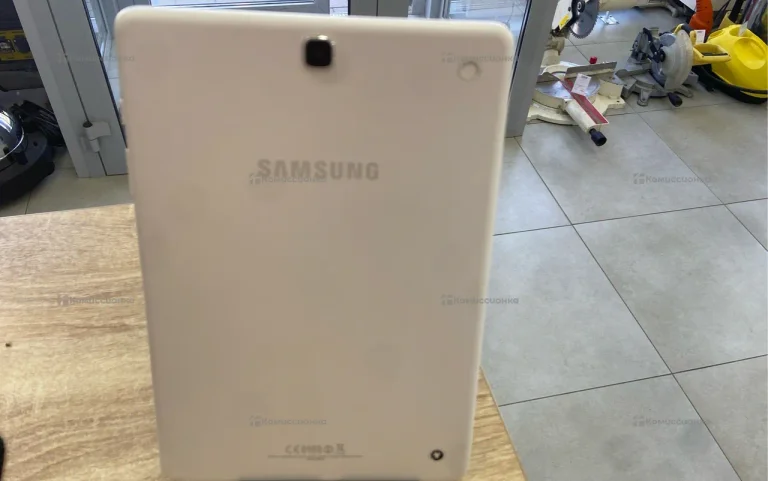 Планшет Samsung Galaxy Tab A 10.1 SM-T585 16Gb