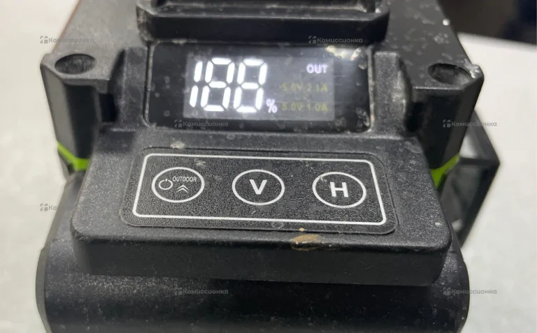 Лазкрный уровень Hilda 4D