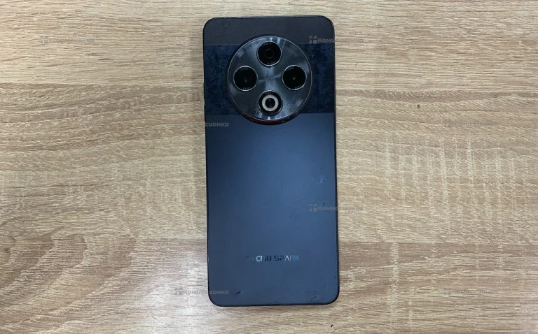 Tecno Spark 30 8/256 ГБ