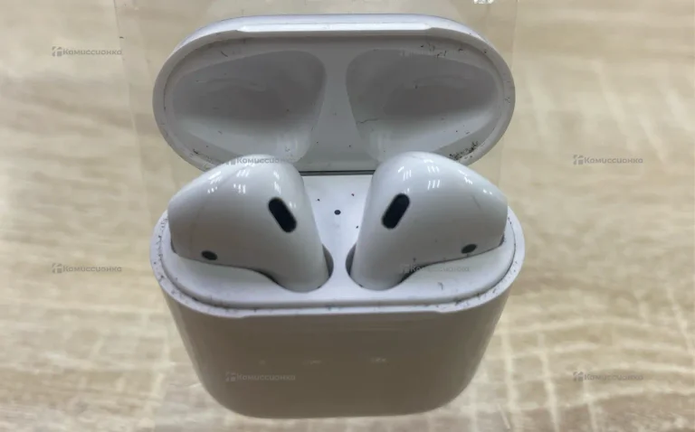 Наушники AirPods