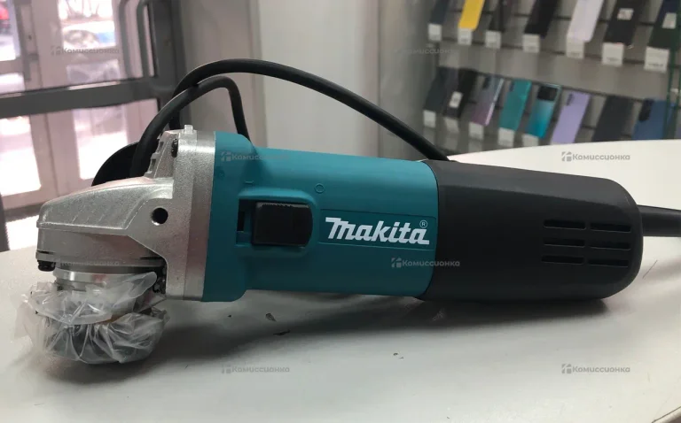 УШМ Makita 9558HNR