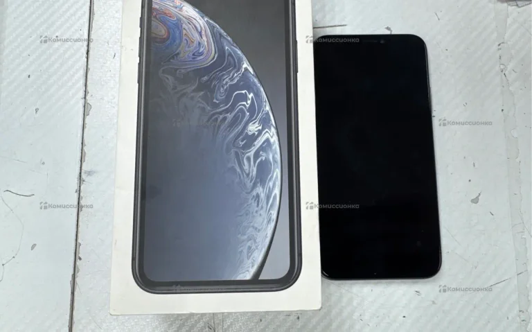 Apple iPhone X 3/64 ГБ