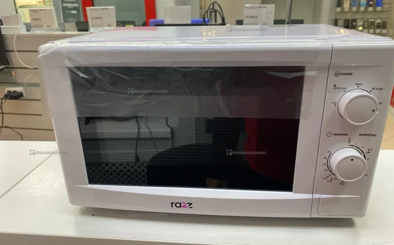 Микроволновая печь  RAZZ BUS 2805