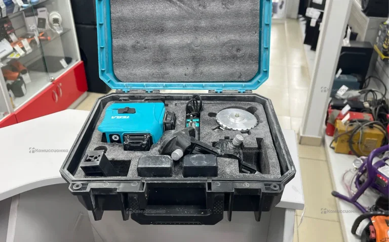 Лазерный уровень Tesla URX3PRO