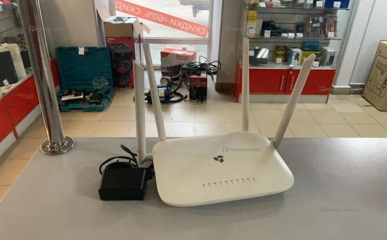 Роутер SNR SNR-CPE-5BA8