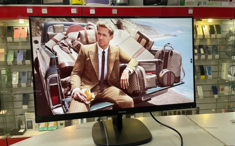 Монитор Philips 273V7Q