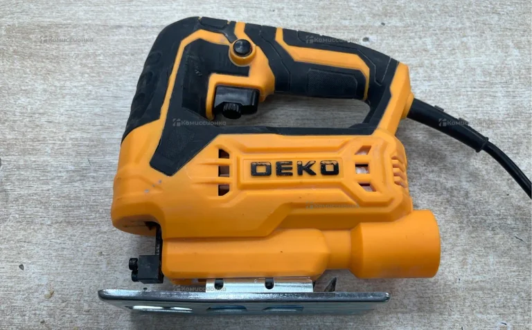 Электрический лобзик Deko dkjs650