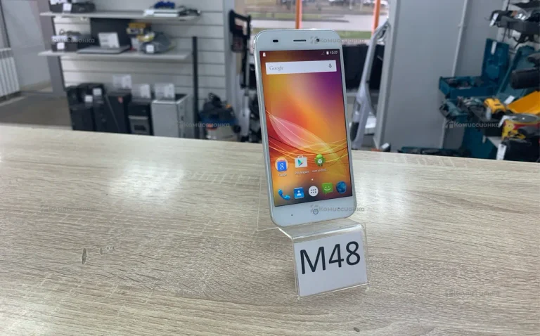Zte Blade x7 8Гб