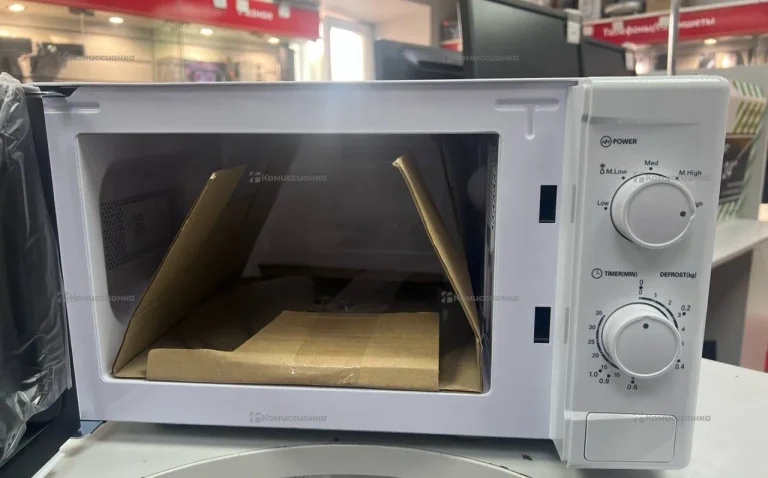 Микроволновка Razz BYS-2805,