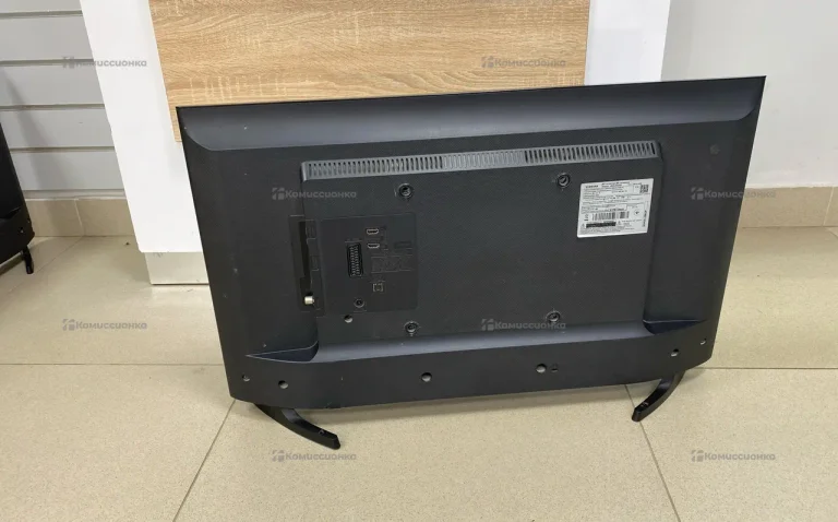 Телевизор Samsung UE32J500AK