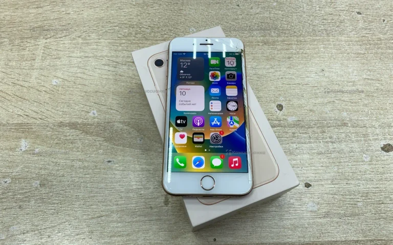 Apple iPhone 8 2/64 ГБ